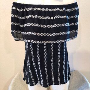 Knox Rose Off The Shoulder Top Black & White Floral Embroidered